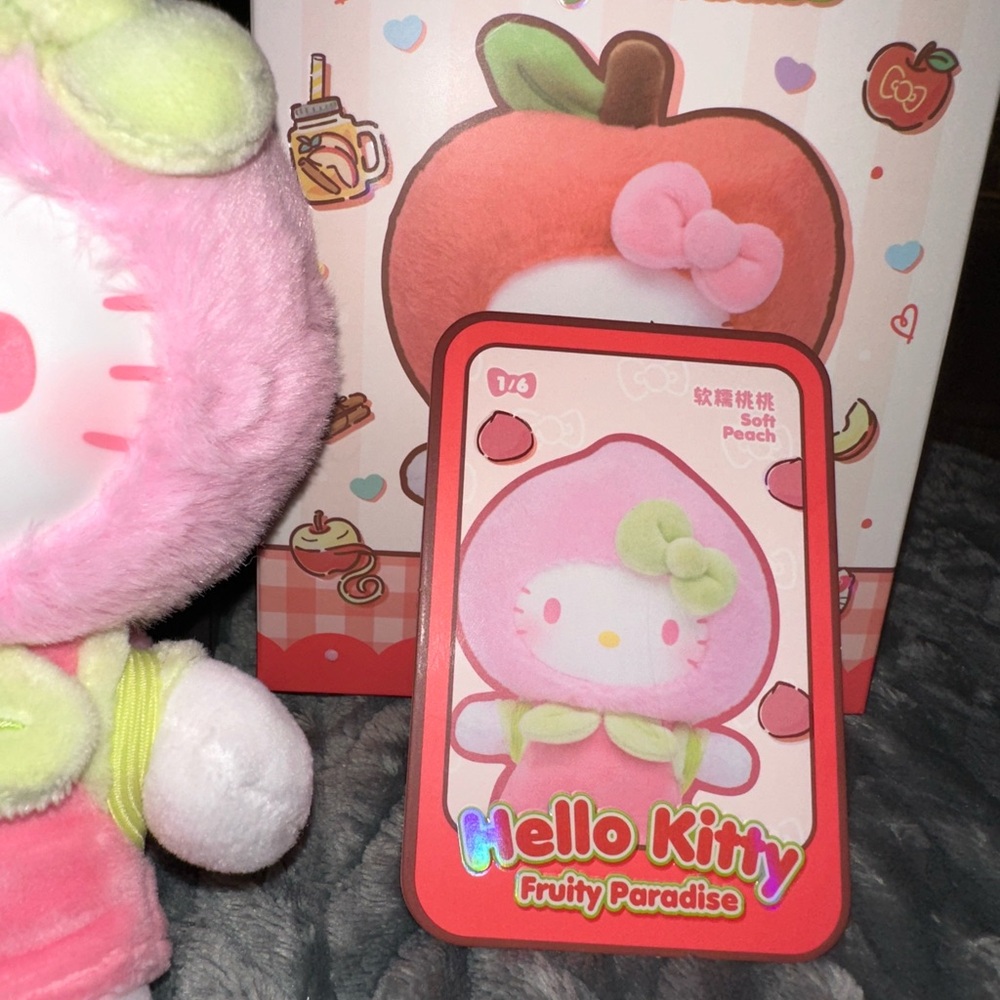 Hello Kitty Fruity Paradise Plush - Pink and Green Sanrio - Picture 3 of 4